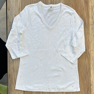 Olsen Women's White Long Sleeve V-Neck Top